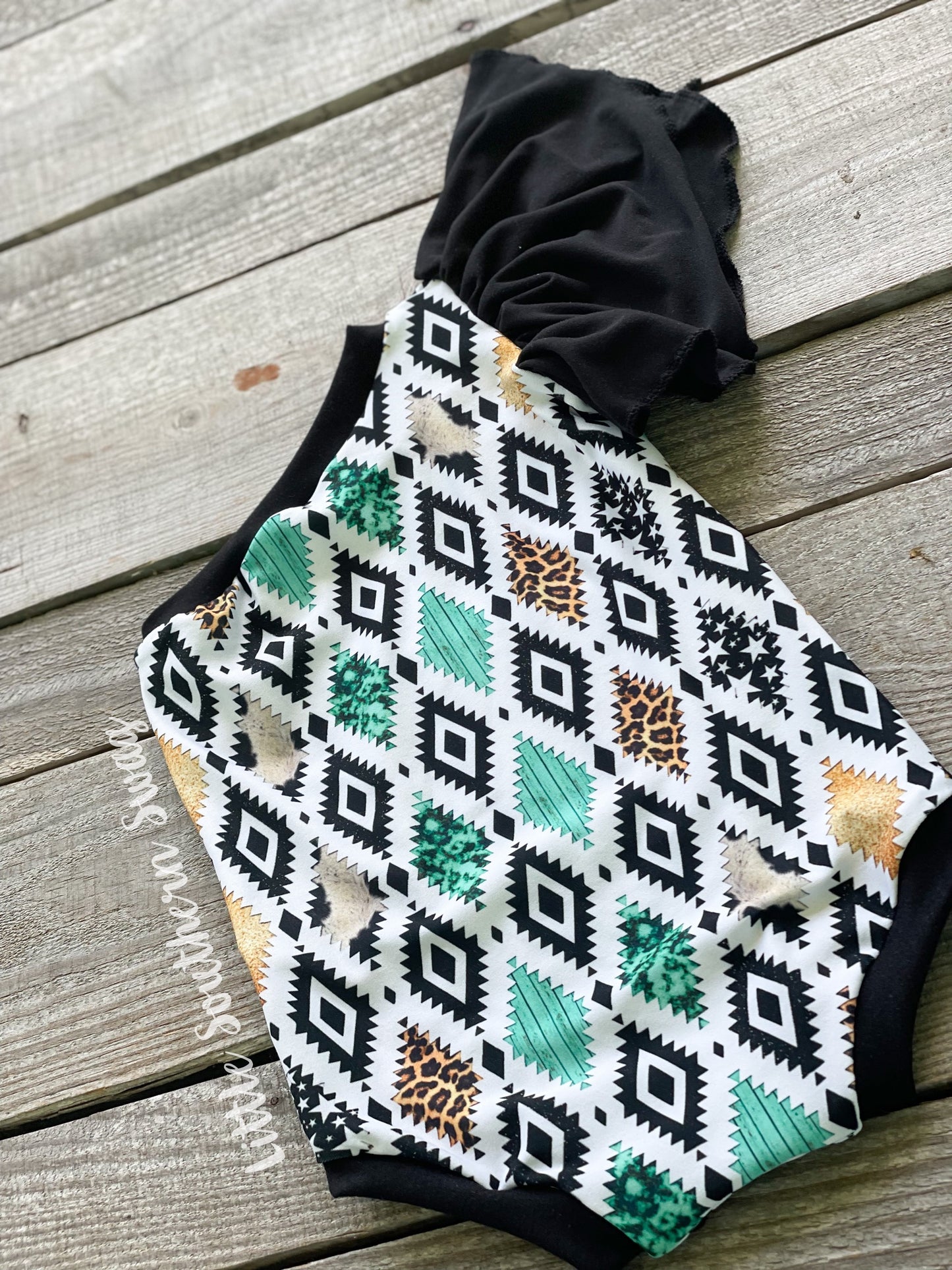 Limited Western Starlight Cold-shoulder